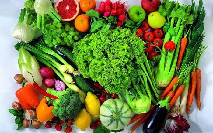 چگونه با یک ترفند ساده، عمر سبزیجات یخچال را طولانی‌ترکنیم؟